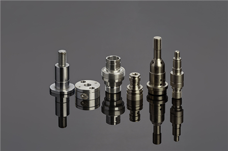 国产精品蜜桃久久久久小件